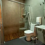 Nardos Hotel 2*
